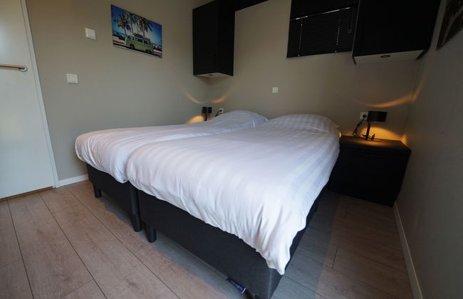 2 bedroom House in IJhorst with swimming pool and terrace - Photo 5