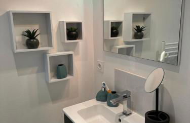 EXCEPTIONNEL Très beau T2 sur le Port de ST Goustan- Vue sur le Port! - Foto 16