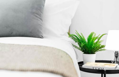 Four Bed House - Garden - Parking - Speed Wi-Fi 75CMR - Foto 12