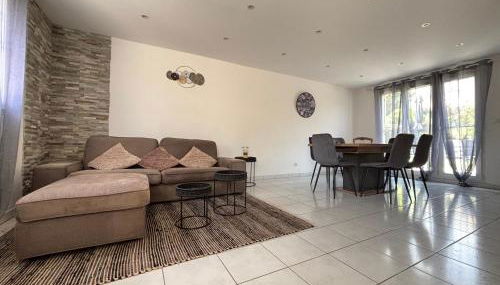 Jolie Colombe, maison 3 ch 2 sdb beau jardin terrasse aménagée à 15 mn à pied de la mer du centre Port en Bessin proche golf et d'Omaha Beach et Bayeux - Photo 3