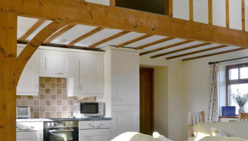 Brandy's Barn - Photo 4