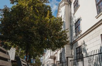 H11 Aparthotel - Photo 68