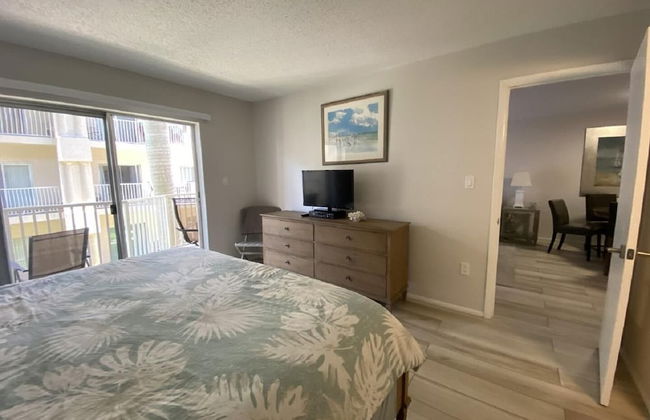 Palm Bay Club by Beachside Management - Photo 23