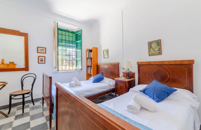 Virgen de las Angustias - Photo 22