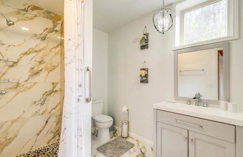 Waterfront Dandridge Cabin, 24 Mi to Pigeon Forge! - Photo 24