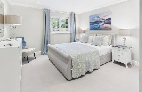 3 beds Luxury Family Home with Self-Check in & Direct Train to London - Foto 10