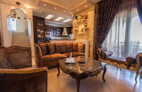 Villa Gogo offers privacy and pool - Foto 34