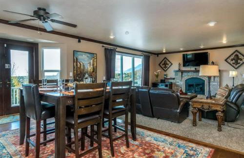 Wasatch Retreat in Draper with Mtn Views Theater and Hot Tub - Foto 14