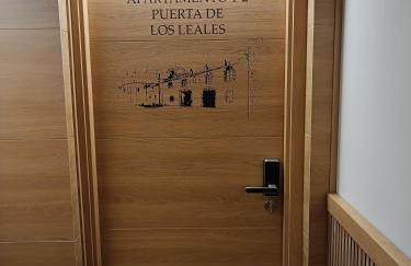 Apartamentos turisticos Ávila Puerta de Los Leales 1-2 - Foto 2