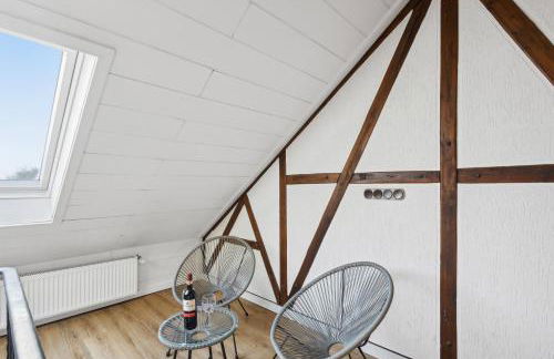 Stylish & Relaxing Penthouse ~ Workspace ~ Parking - Foto 28