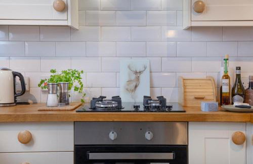 Rose Cottage - Photo 10