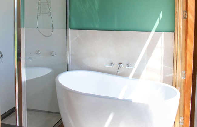 Compass Hut - Photo 23