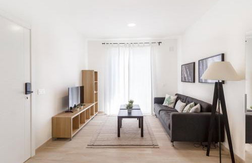 Moderno apartamento urbano en barrio histórico 3ºI - Foto 2