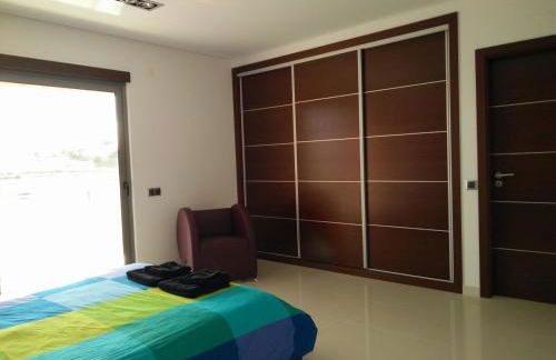 Casa O Carrasco Design house with pool - Foto 18