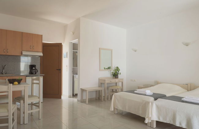 Reina Apartments - Foto 8