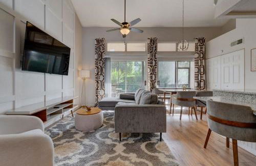 Charming and Cozy Townhome Near Disney - Foto 17