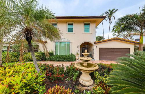 Pool and Home Theater Lighthouse Point Home! - Foto 35