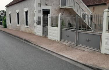 Maison proche le PAL 4kms - Foto 1