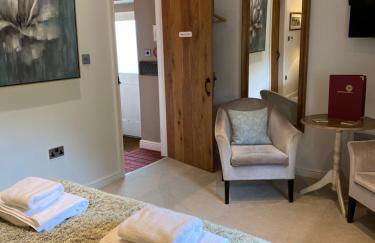 The Brosterfield Suite - Brosterfield Farm - Photo 21