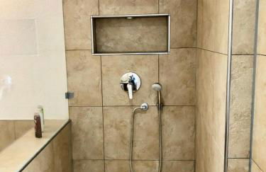 # PREMIUM # Monteur-Paradies Baden - Foto 5