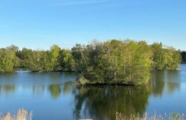 Direkt am See mit privatem Sandstrand - Foto 1