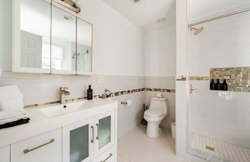 Norwalk Retreat - Foto 28