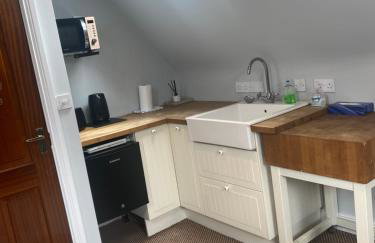 The Willows Lovely Double Apartment - Photo 10