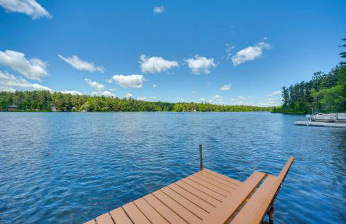 Lakefront Cabin with Dock, Fire Pits in Danbury! - Foto 37