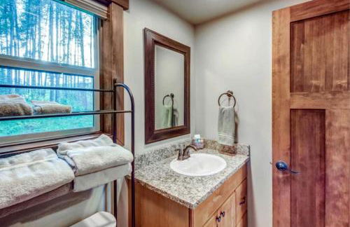 Family-Friendly Cabin Rental with Mountain Vistas near West Glacier, Montana - Foto 51