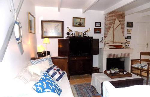 Les Mathes La Palmyre - MAISON CHARENTAISE DE CHARME - CALME -CAMPAGNE - Foto 6