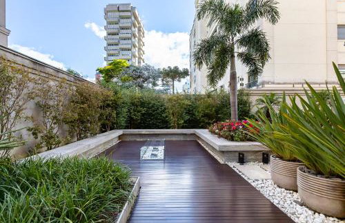 Luxuoso Apt Batel - 4 Minutos do Shopping Pátio Batel c/ Garagem, Piscina, Sauna e Academia - Foto 43