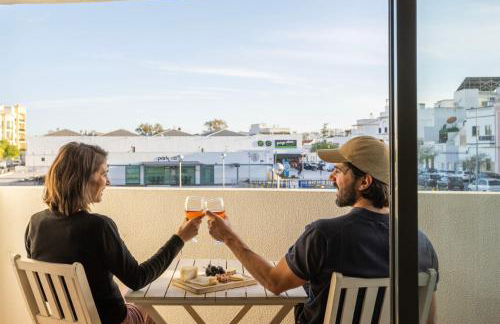 Prime Location, Pool, Free Parking - Foto 7