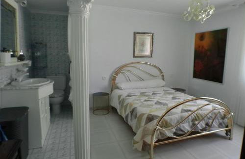 Chalet con piscina Umut Homes - Photo 10