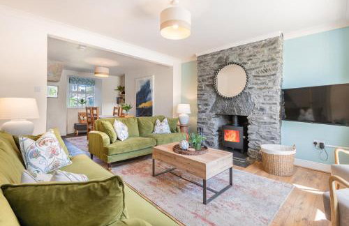 Lakeland Cottage - Bowness-on-Windermere sleeps 6 - Photo 1