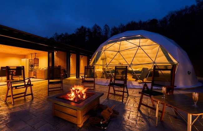 Panoramic Mt. Fuji Views from All Rooms – VISION GLAMPING Resort & Spa YAMANAKAKO - Foto 1