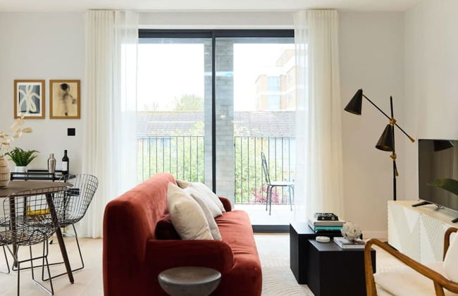 The Brondesbury Scenery - Bright 1bdr Flat With Balcony Parking - Foto 1