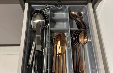 Studio com ar e varanda bairro São Mateus - Photo 24