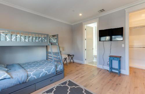 Beautiful 2 Story Right by the Water, Ocean View - Foto 35