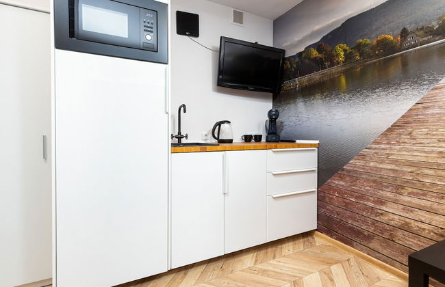 Studio Grochowska Warsaw by Renters - Photo 12