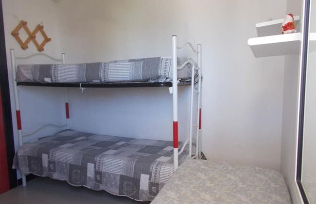 Comfortable Apartment Near the Beach - Photo 2