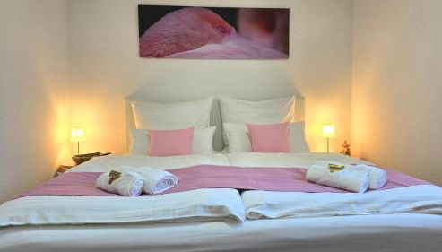 HAPPY HOMES PINK - Dein Design-Apartment mit WOW-Effekt - Netflix - WLAN - Parkplatz - Foto 2