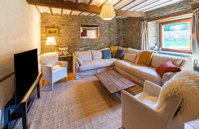 Holiday Home in Vielsalm With Bubble Bath - Photo 17