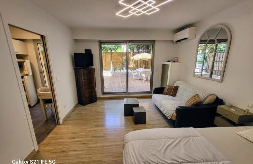 Nice proche plage - Photo 1