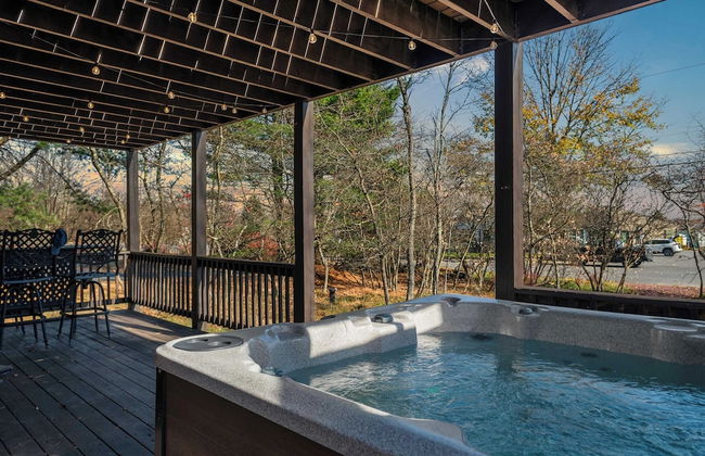 Lake View Chalet by Avantstay Lake Access + Deck - Foto 14