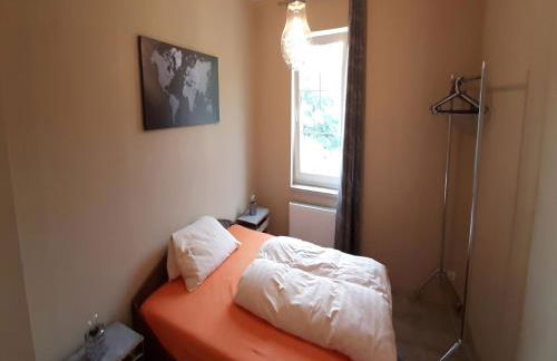 Lakeside Comfort With Garden - Foto 26