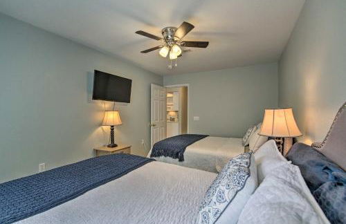 Bright Ozarks Condo with Balcony and Lake Views! - Foto 22