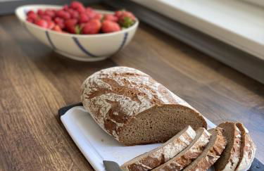 Modernes Apartment am Hafen mit Seeblick - Photo 2