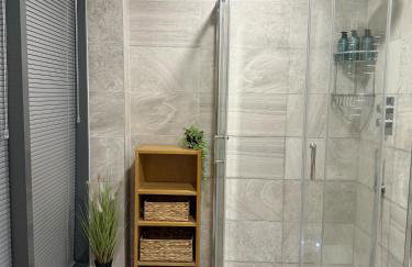 Luxury Penthouse with Private Hot Tub Overlooking Leeds City Centre - Foto 6