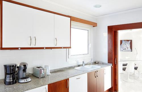 Rent Your Luxury 5 Bedroom Villa, Ibiza Villa 1053 - Foto 29