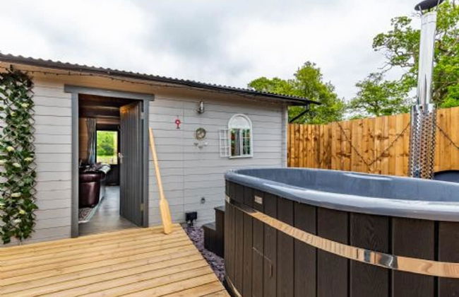 Host Stay Firefly Spa Lodge - Foto 1